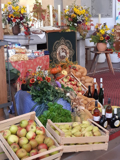 Erntedankfest 2023 - Altar in Sommerhausen